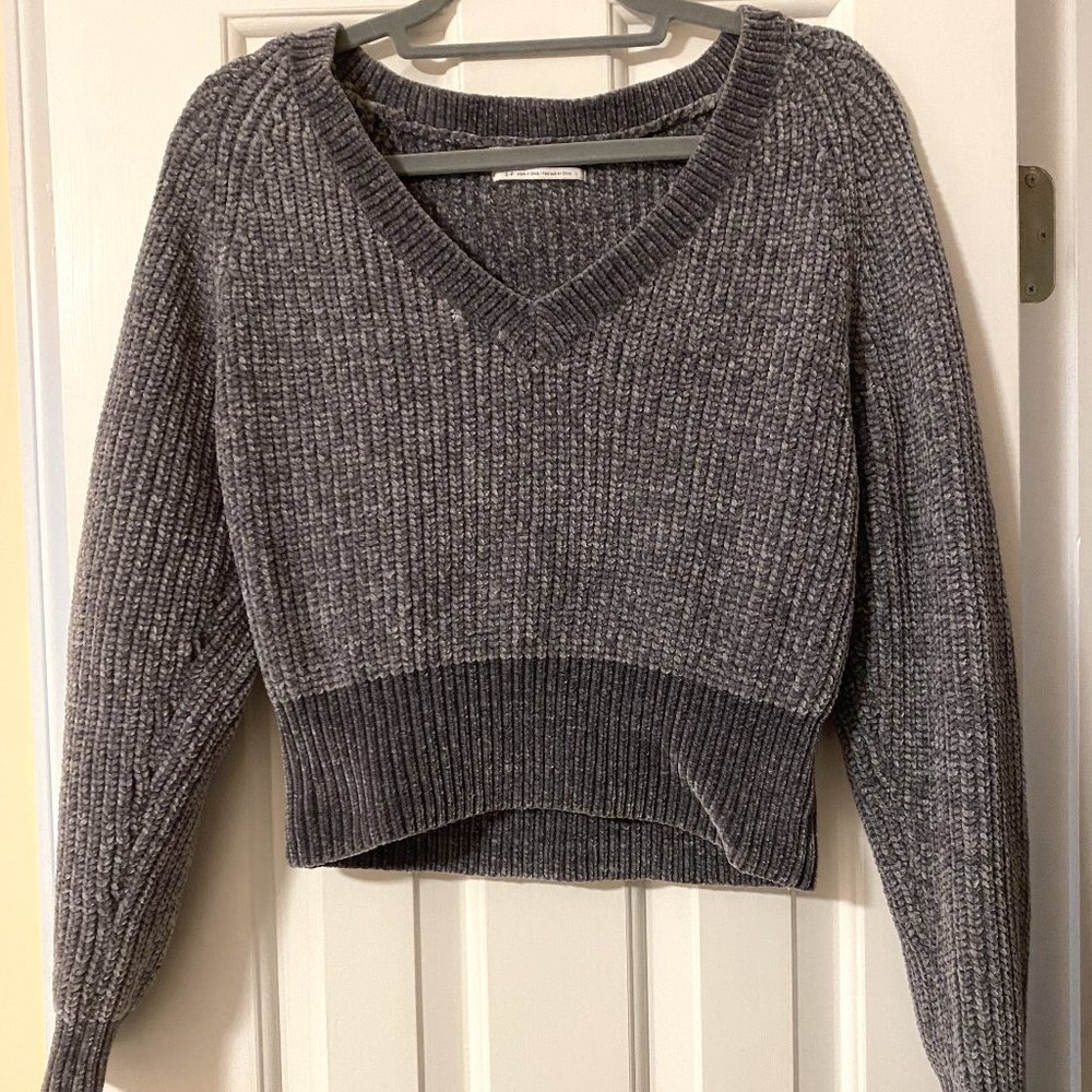 Urban Outfitters Grey Chenille Cropped Sweater